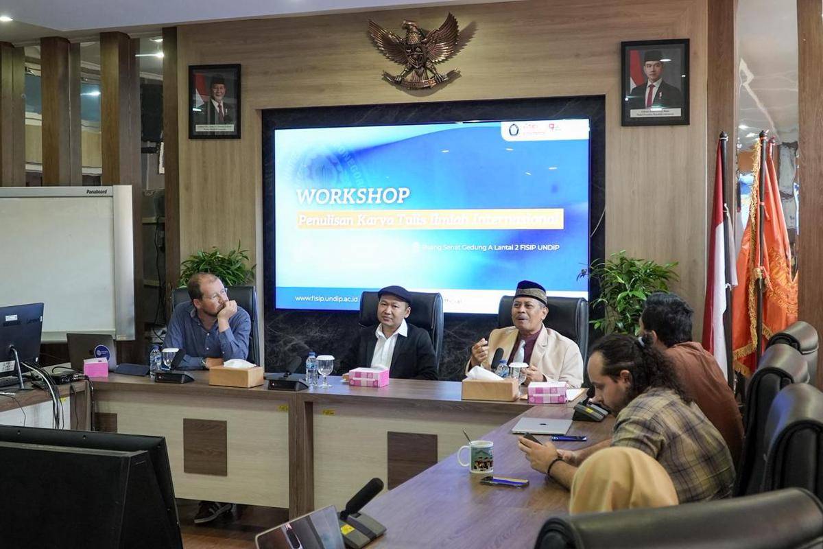 undip, fisip undip, publikasi ilmiah