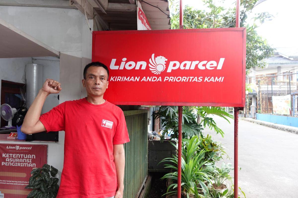 Kisah Warga Bandung Sukses Jadi Agen Logistik (IDN Times/istimewa)