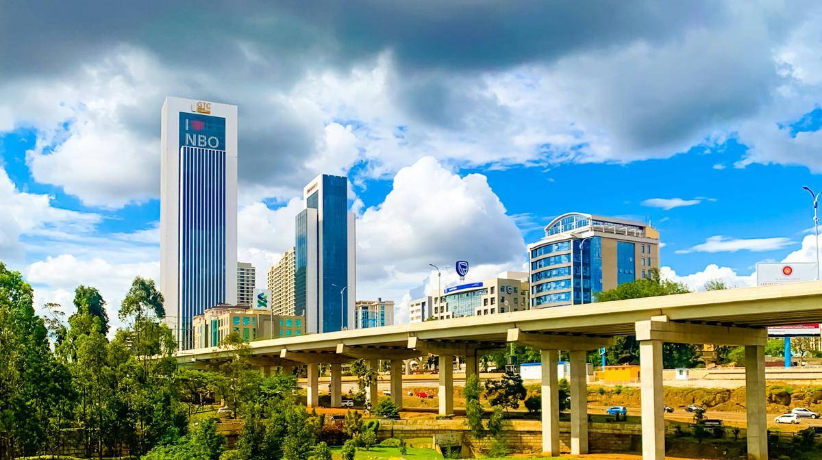 suasana di Nairobi, Kenya (unsplash.com/soph_)