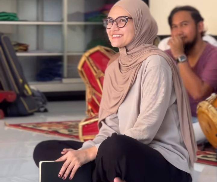 potret perjalanan Zee Zee Shahab kuliah S3