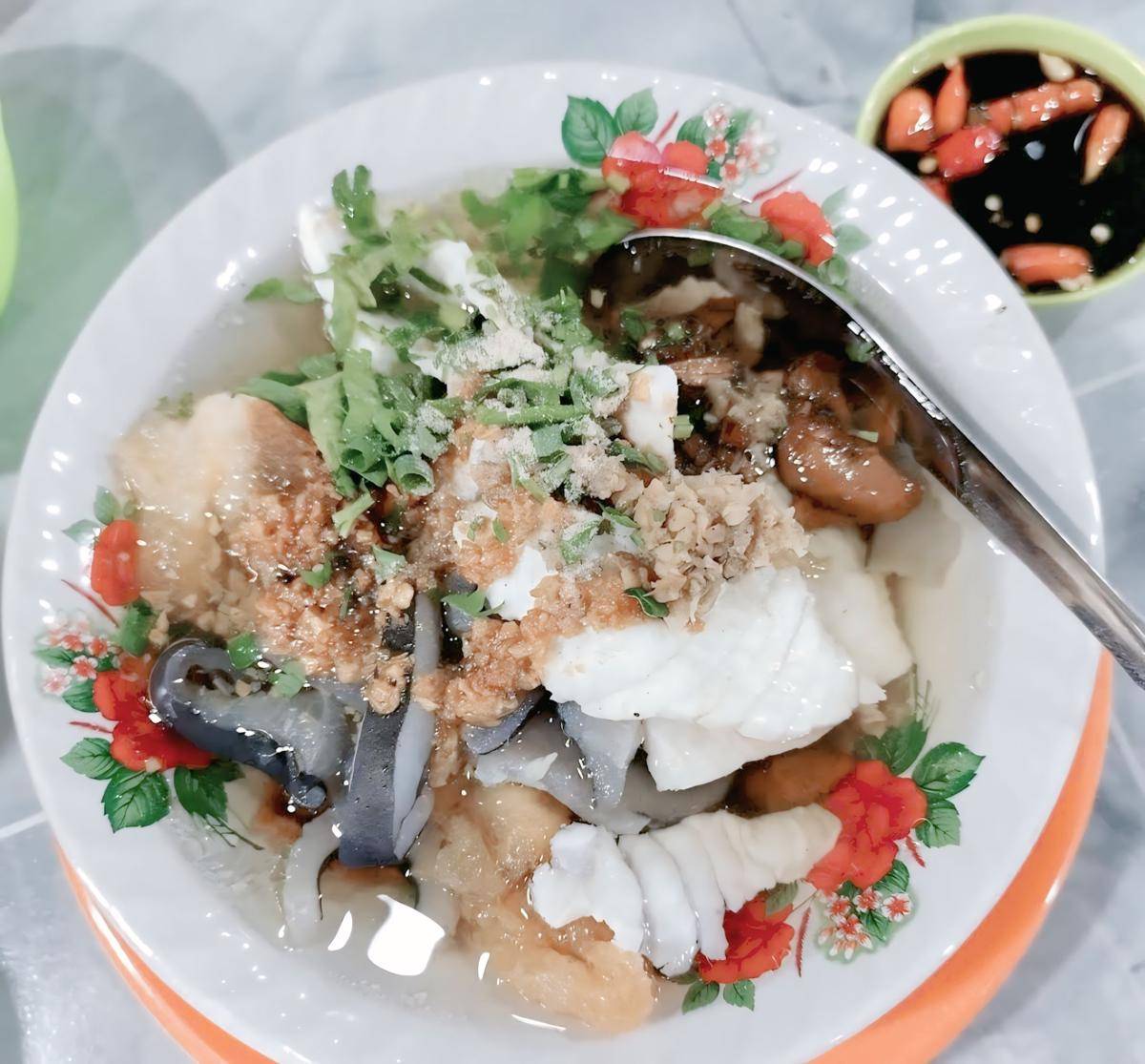 Sop & Bubur Ikan Atie 88 (google.com/maps/Whisnoe Junaidy)
