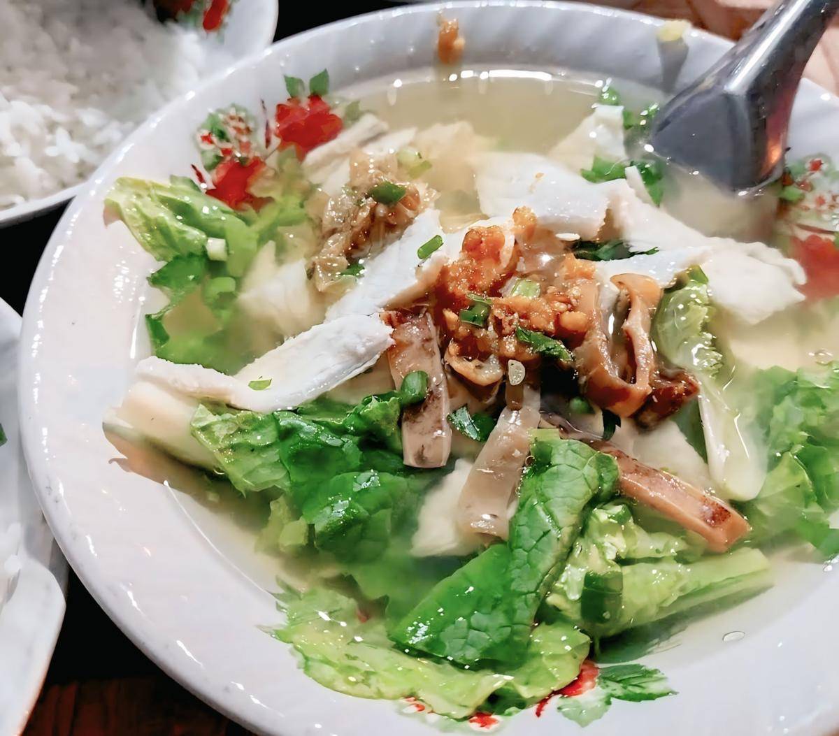 Bubur Ikan Akang (google.com/maps/Yvony Gloria Bella Dien)