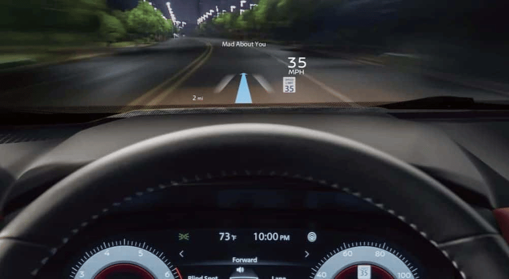 ilustrasi Head Up Display (illininissan.com)