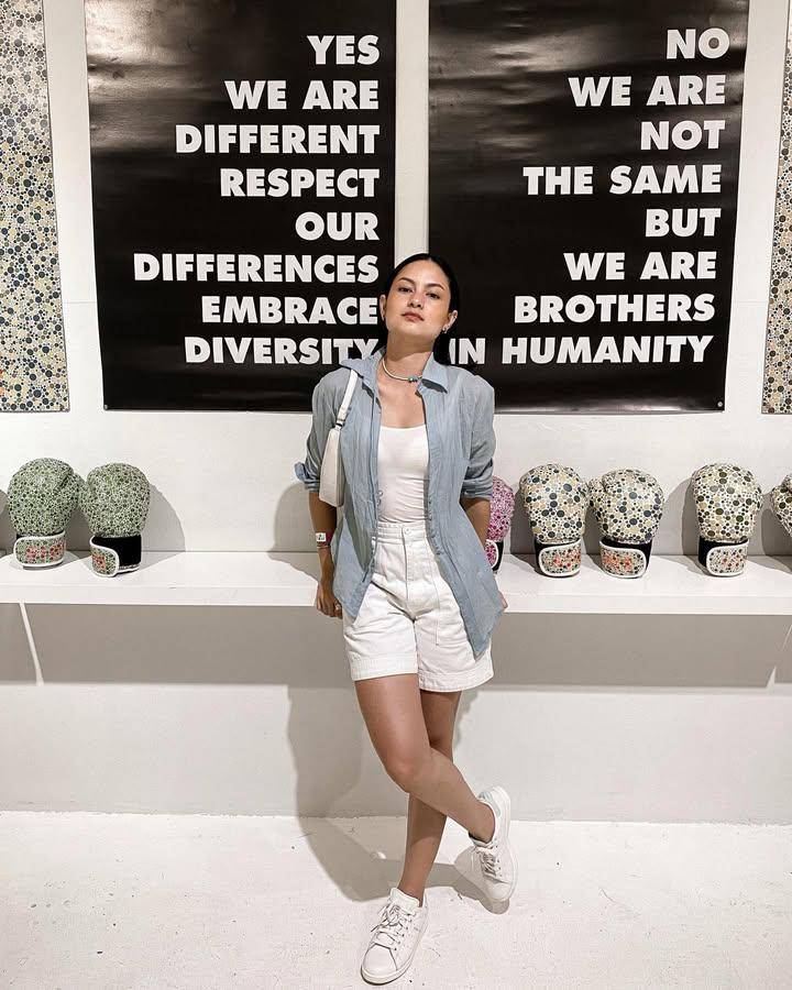 inspirasi OOTD pemeran Perempuan Pembawa Sial (instagram.com/clarabernadeth)