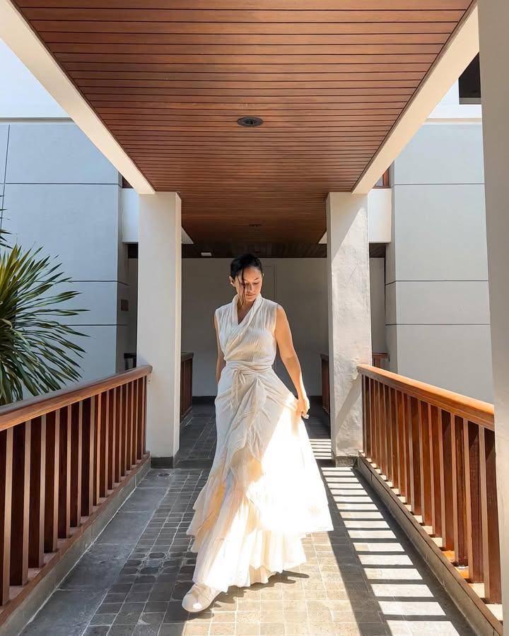 inspirasi OOTD pemeran Perempuan Pembawa Sial (instagram.com/clarabernadeth)