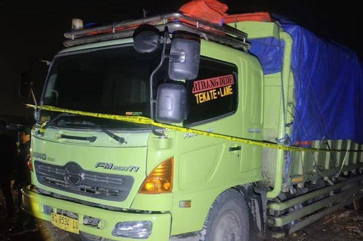Kendaraan truk pengangkut batu bara yang disita polisi (Dok: Polda Sumsel)
