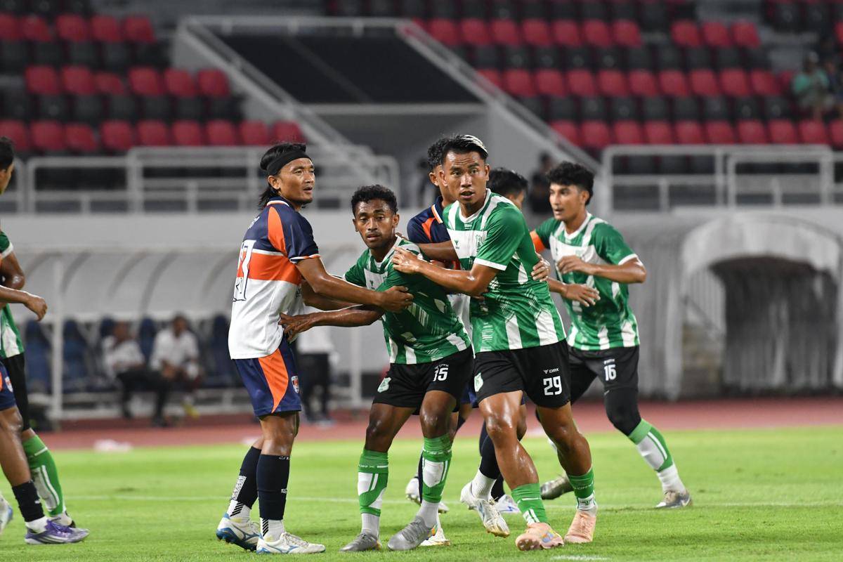 Duel PSMS kontra Kendal Tornado pada uji coba jelang Liga 2 di Stadion Jatidiri Semarang, Jawa Tengah, Jumat (22/8/2025) (Dok.PSMS)