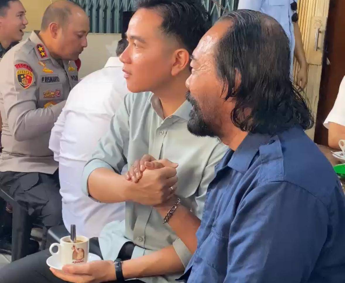 Momen Gibran bertemu ‘Surya Paloh’ Pontianak