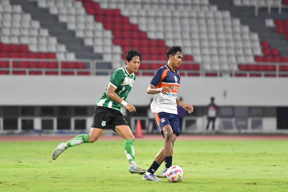 Duel PSMS kontra Kendal Tornado pada uji coba jelang Liga 2 di Stadion Jatidiri Semarang, Jawa Tengah, Jumat (22/8/2025) (Dok.PSMS)