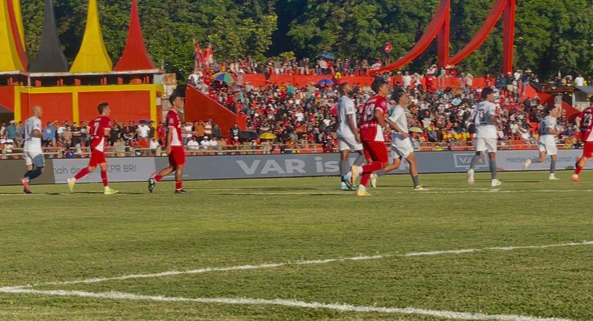 Semen Padang FC vs PSM Makassar (Foto: IDN Times/Halbert Caniago)