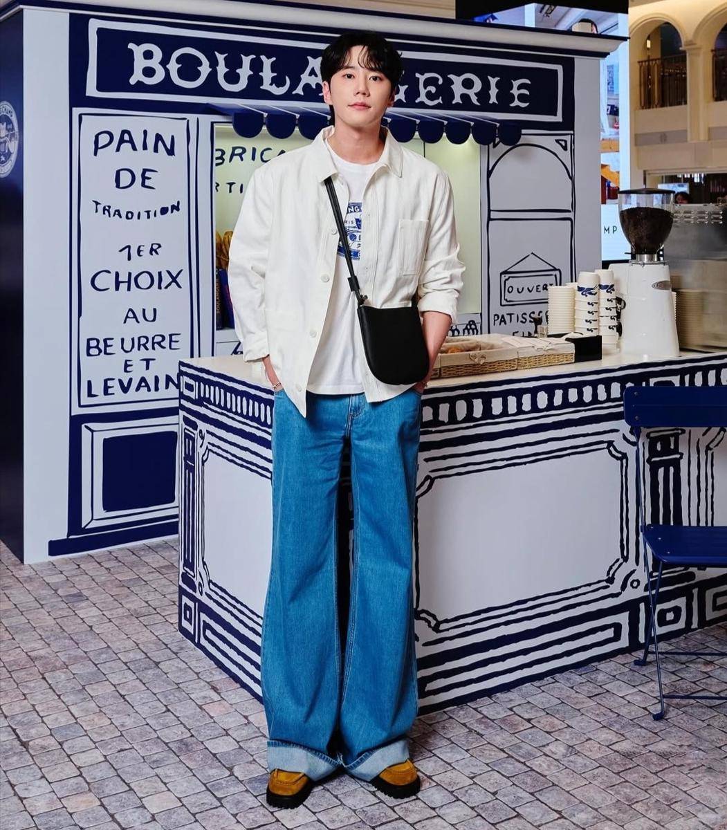 Lee Jun Young (instagram.com/real_2junyoung)