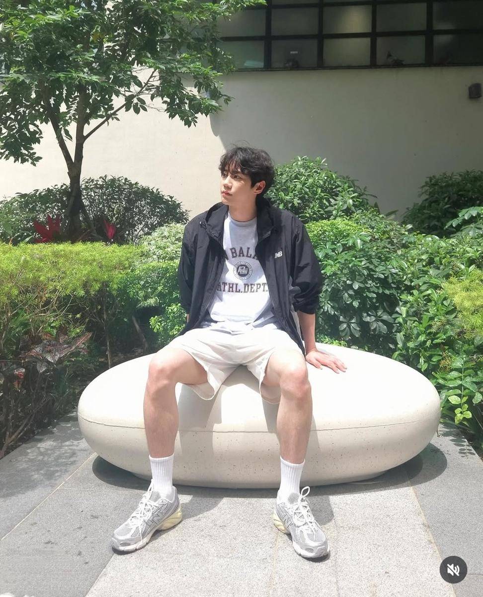 Lee Jun Young (instagram.com/real_2junyoung)