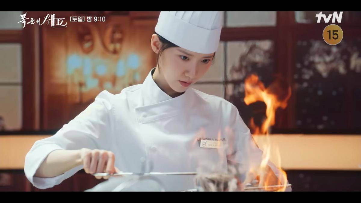 cuplikan drakor Bon Appétit, Your Majesty