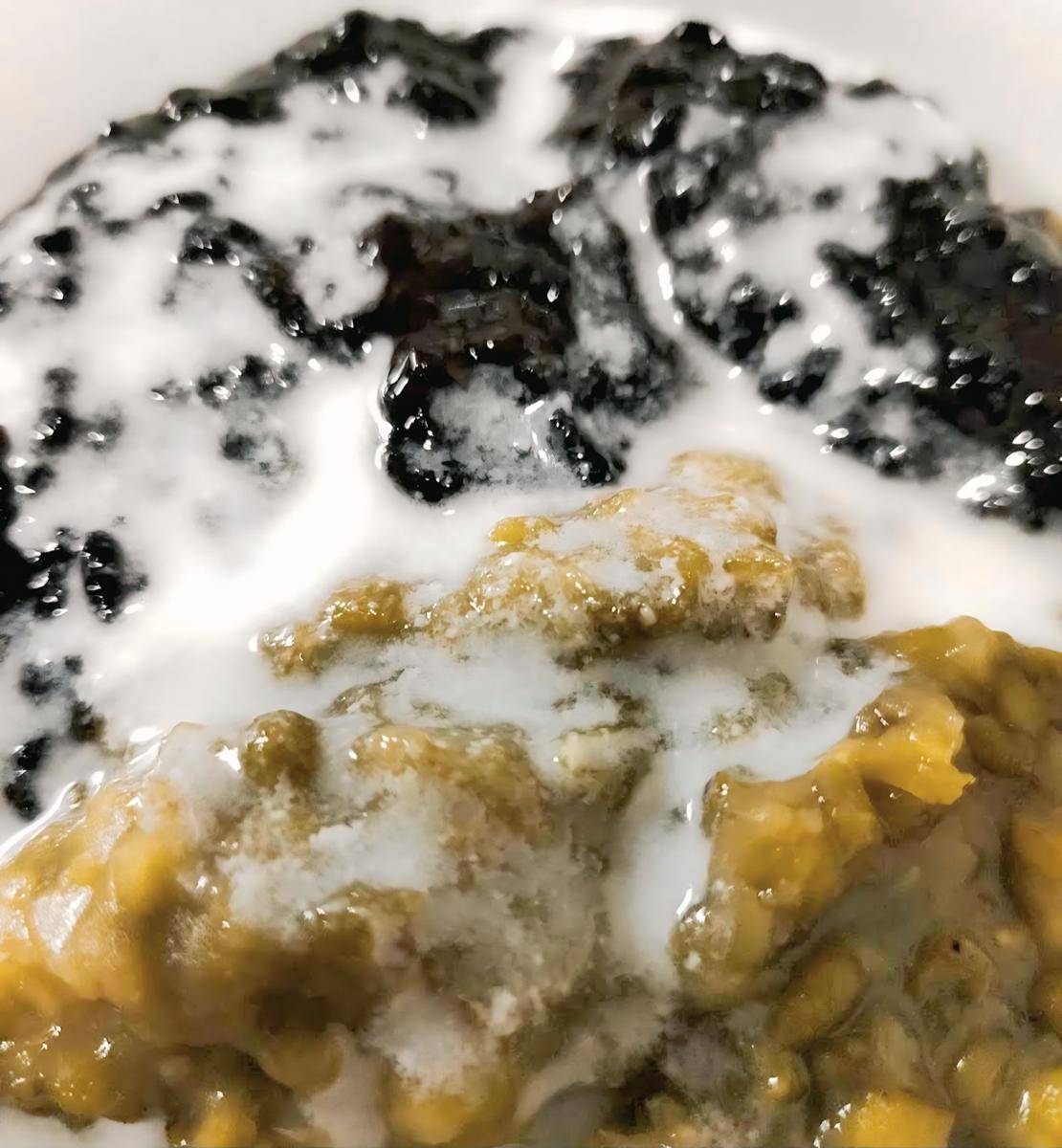 Bubur Kacang Ijo & Ketan Hitam Om Kan Wat (google.com/maps/n satrya)