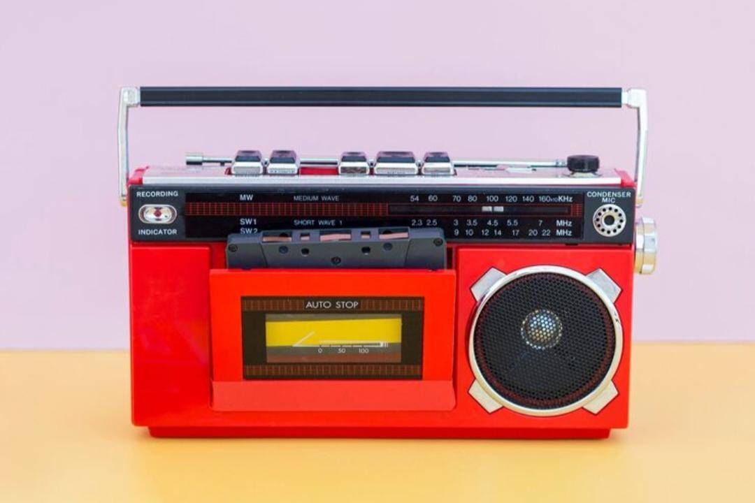 Radio (freepik.com/freepik)