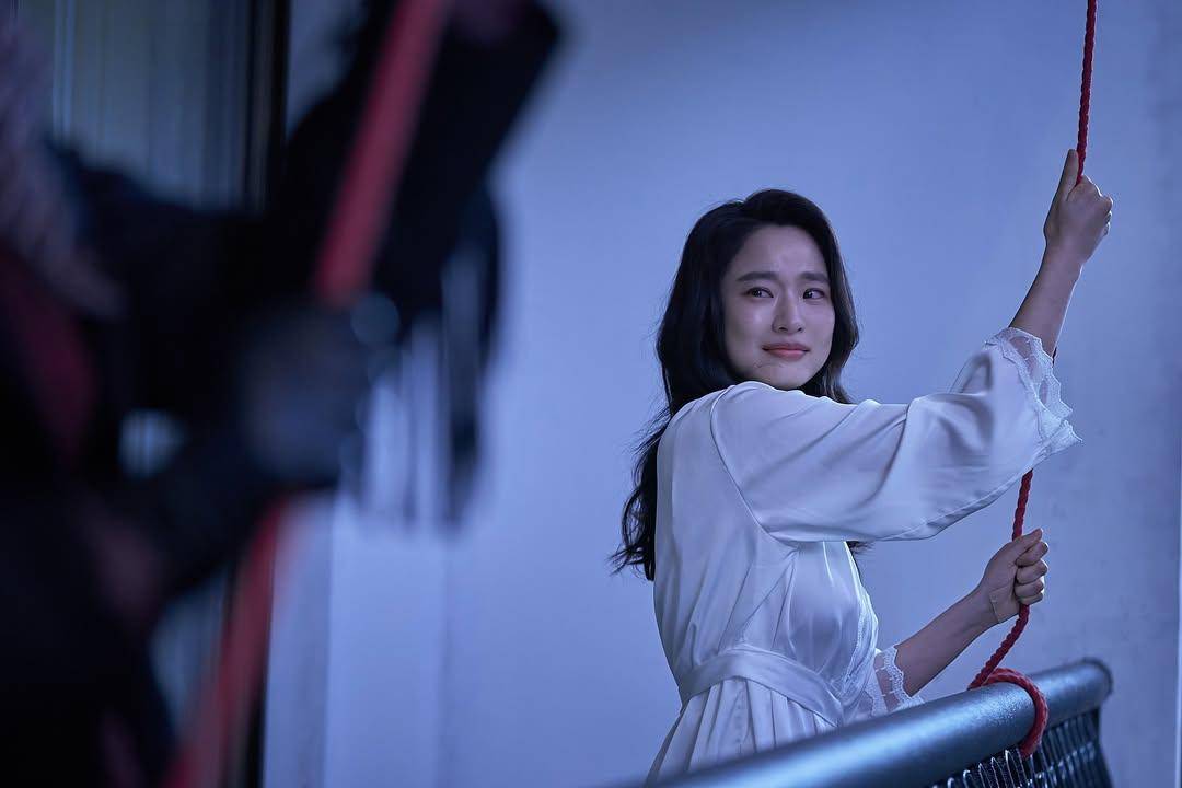 still cut drama Korea Aema (instagram.com/netflixkr)
