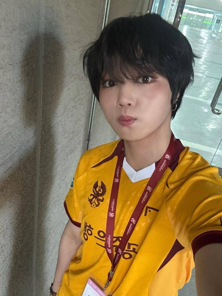 potret Eunho Younite (via instagram.com/younite_bnm)