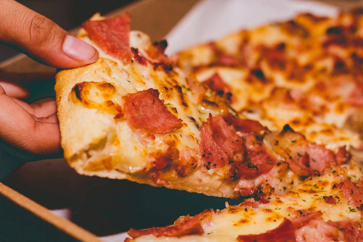 ilustrasi pizza