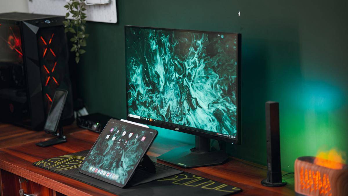 ilustrasi monitor (Unsplash/Sunil Kumar)