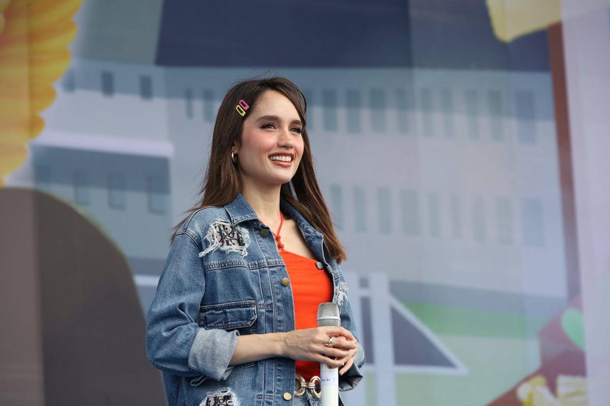 Cinta laura kiehl, undip, orientasi diponegoro muda