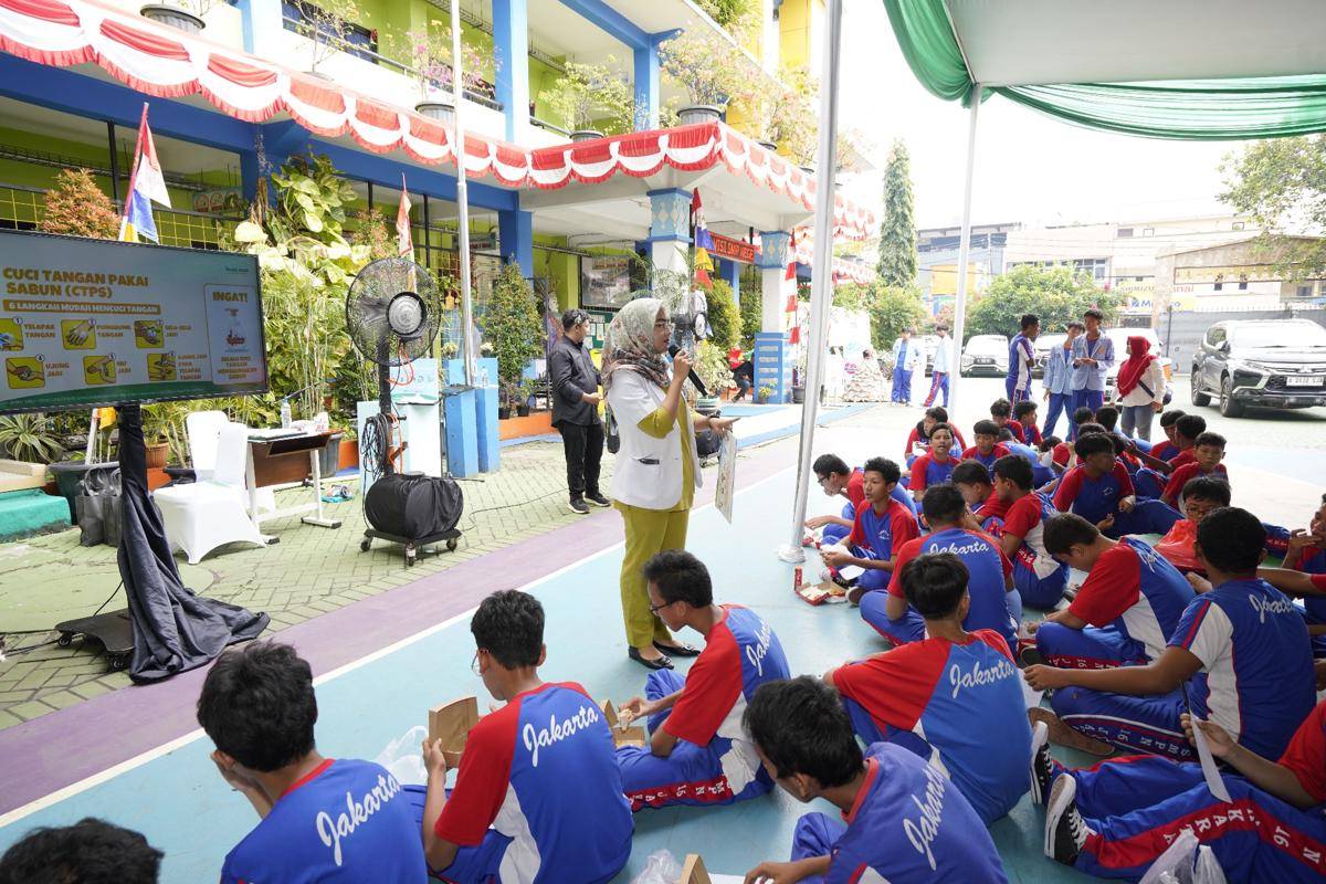 4. Foto Edukasi Anak KAO 2025.JPG