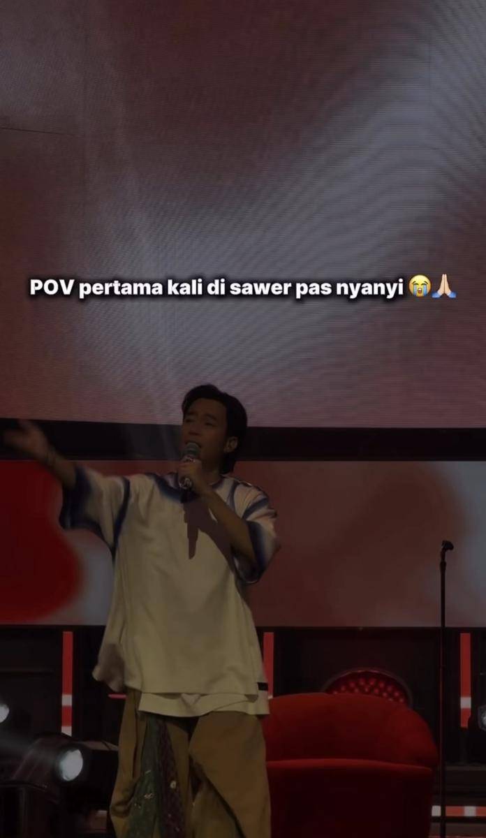Vidi Aldiano pertama kali dapat saweran saat nyanyi