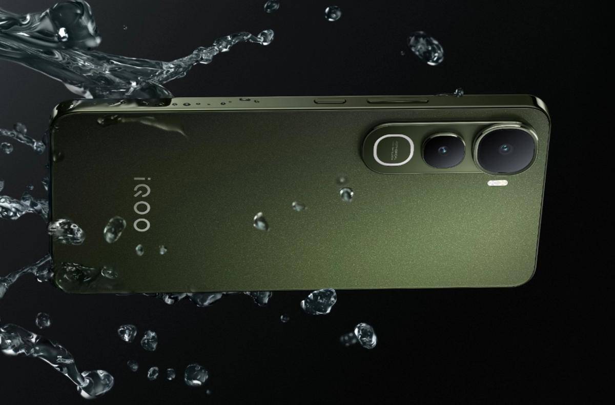 ilustrasi iQOO Z10 Lite yang kedap air