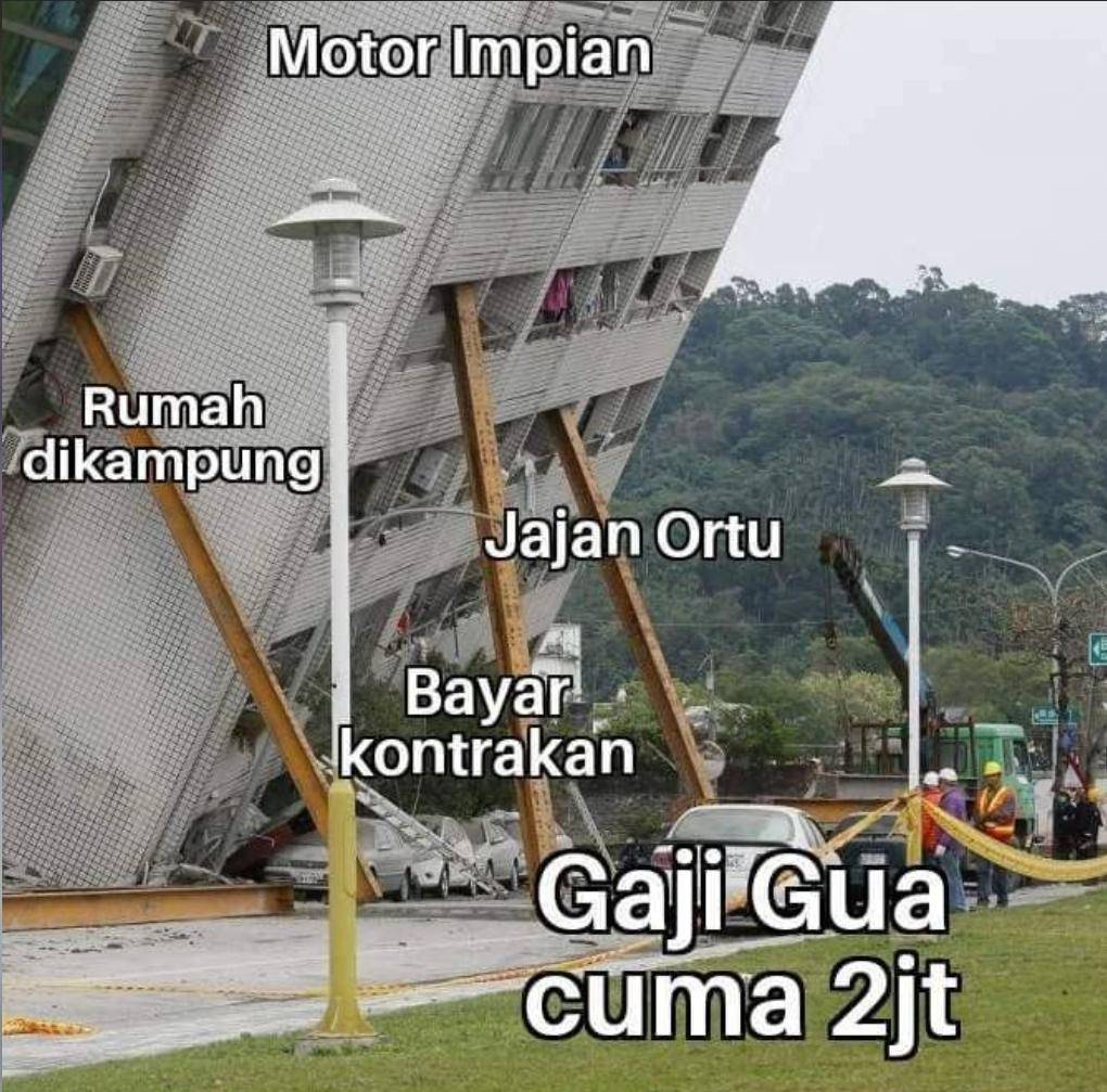 meme nasib generasi sandwich