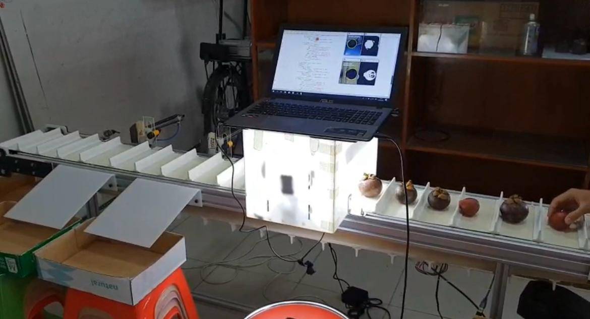 Potret teknologi pemilah buah otomatis karya tim dosen UMY (dok.istimewa)
