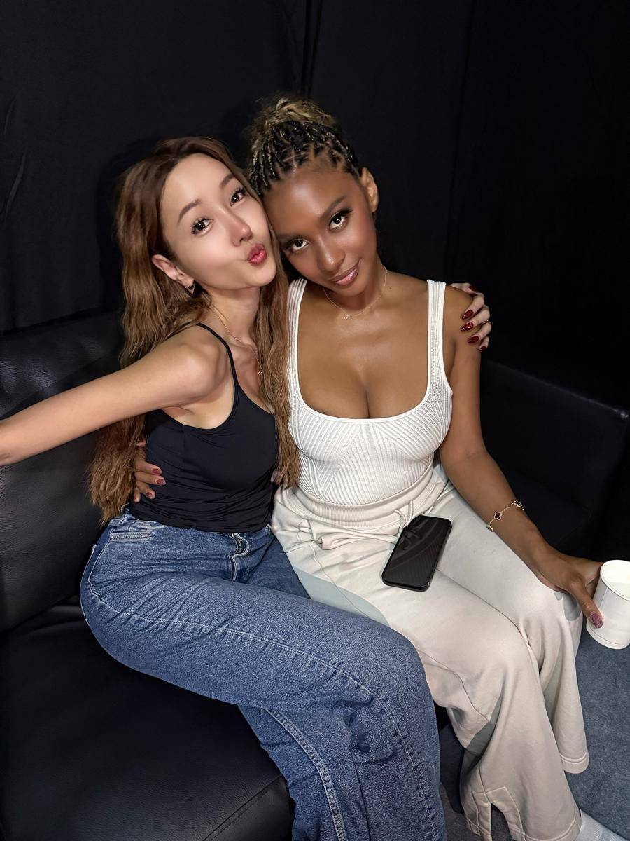 Lucinta Luna ketemu dengan Black Eyed Peas (instagram.com/lucintaluna_manjalita)