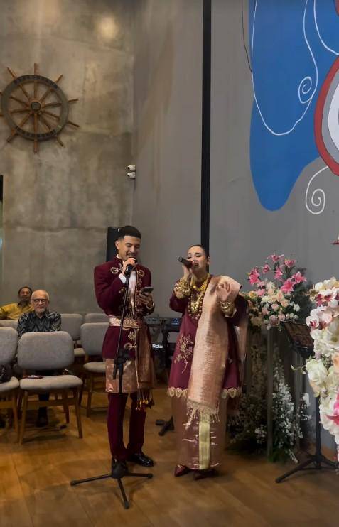 Syukuran Pernikahan Kakak Alyssa Daguise (Instagram.com/risa_dewi)