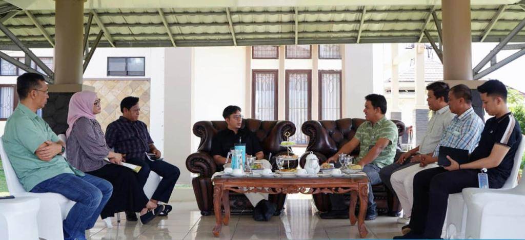 Pemkab Lampung Selatan Terima Audensi dengan Pihak Bakauheni Harbour City (BHC) yang Digagas PT ASDP Indonesia Ferry (Persero) (Dok/Humas Pemkab Lampung Selatan)