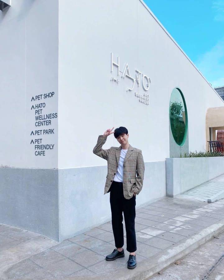 outfit smart casual ala Sarun Naraprasertkul (instagram.com/nengnn)