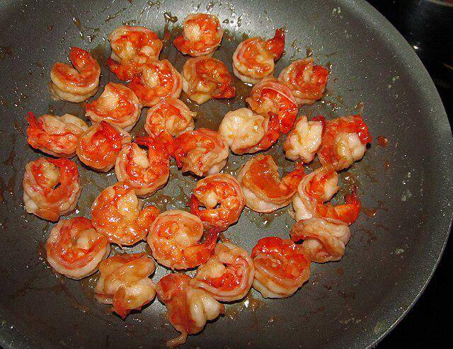 ilustrasi goreng udang (commons.wikimedia.org/Willis Lam)