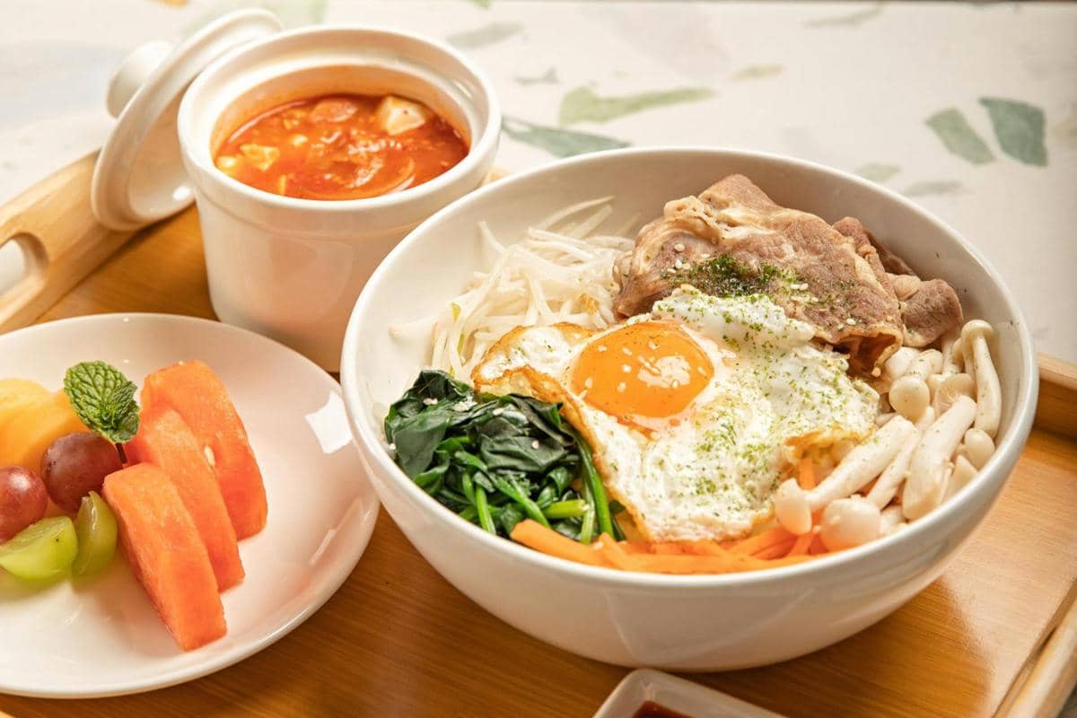 ilustrasi bibimbap