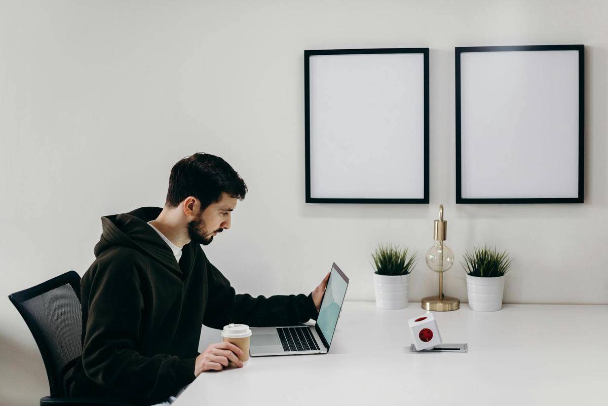 ilustrasi freelancer