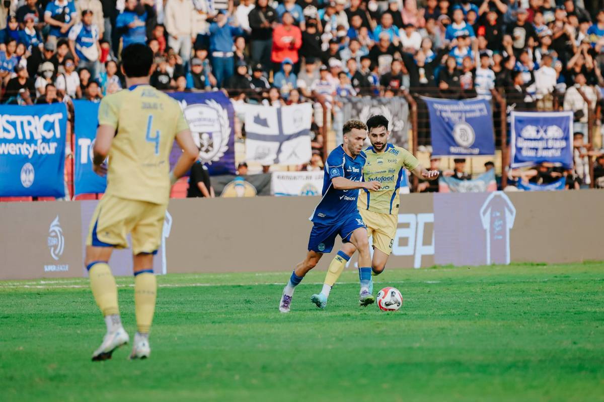PSIM membuka keunggulan pada menit 64 lewat eksekusi penalti Ze Valente. (psimjogja.id)