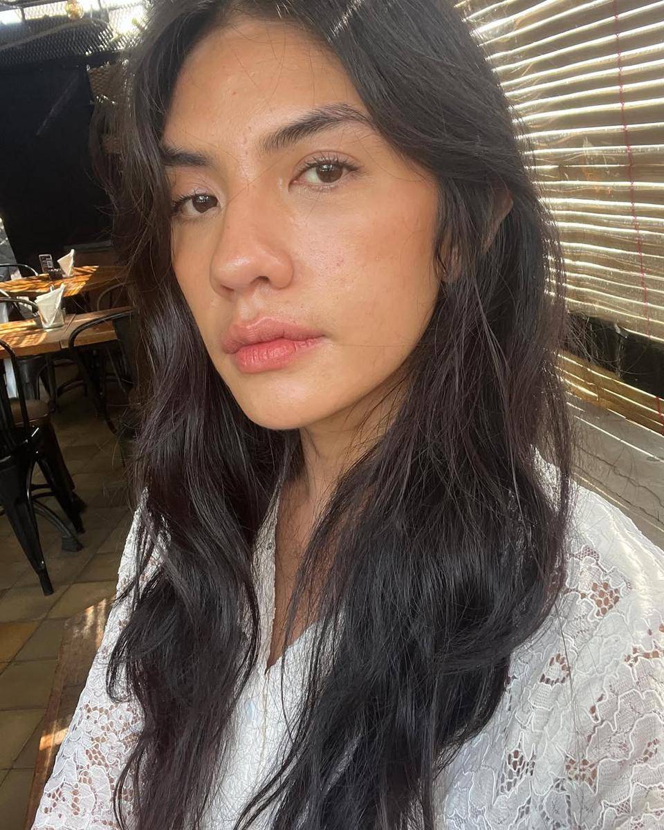 Inspirasi makeup ala Nadila Ernesta (instagram.com/nadila_ernesta)