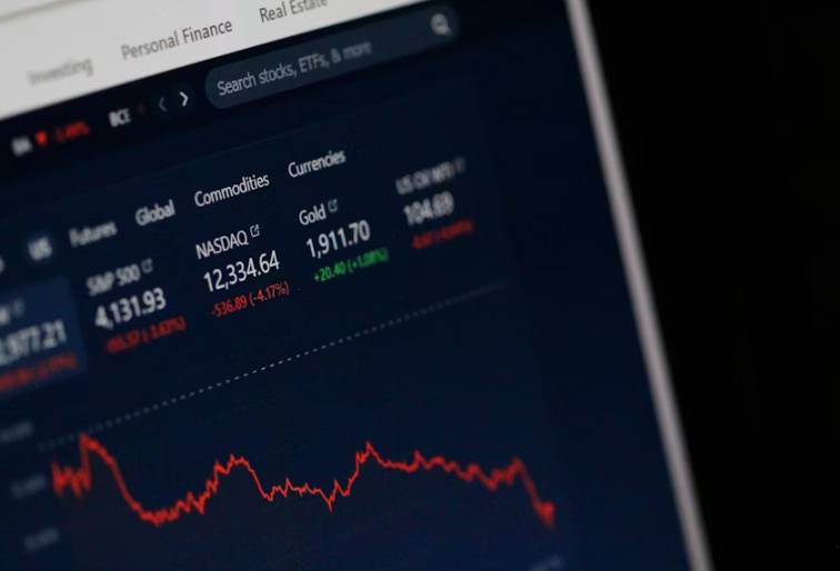 Perbedaan Bursa Saham