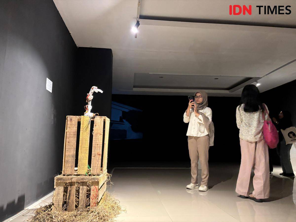 Sains-Seni Melebur dalam Pameran DATA.RT: Indonesia, Life Behind Data