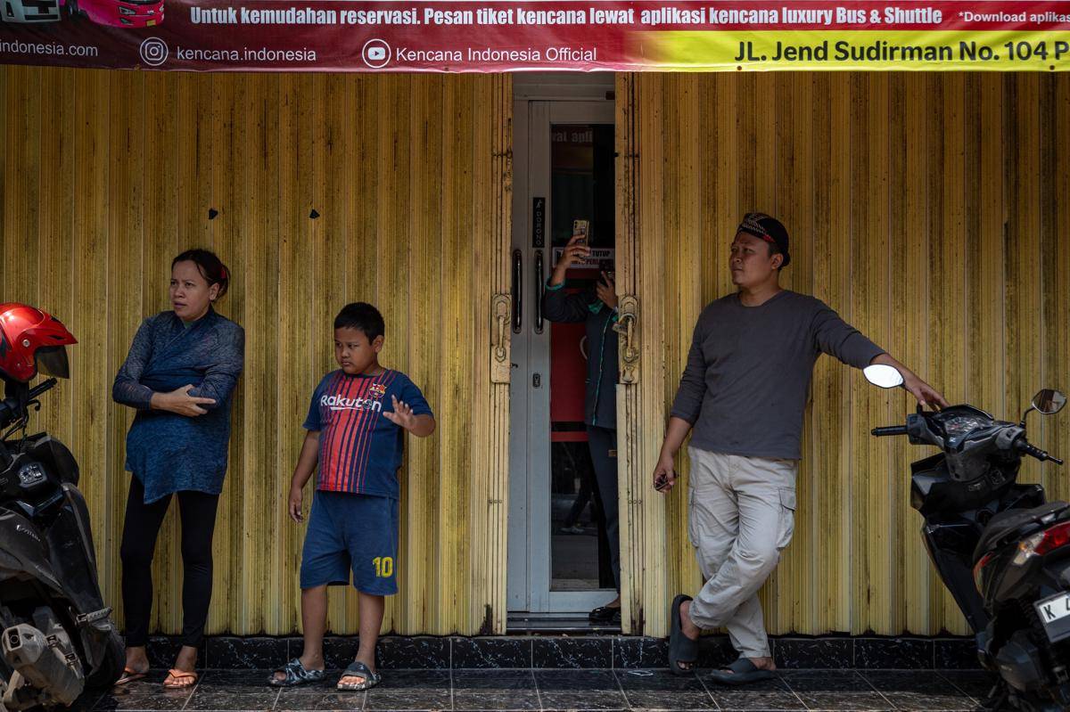 antarafoto-pertokoan-tutup-imbas-aksi-kirim-surat-massal-di-pati-1756115700.jpg