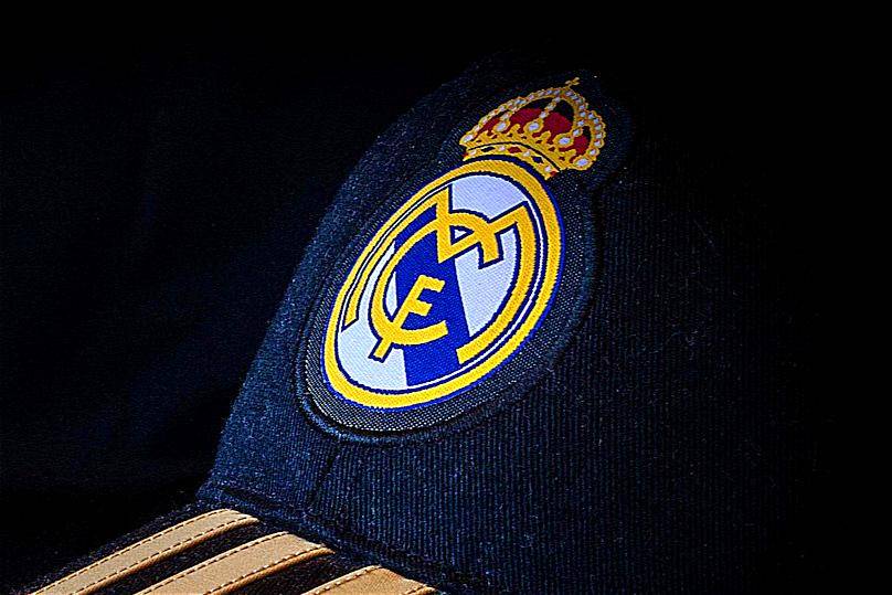 ilustrasi logo Real Madrid
