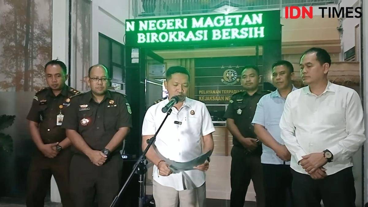 Kejari Magetan tetapkan dua orang tersangka dugaan korupsi pengadaan gamelan di Dikpora. IDN Times/Riyanto.
