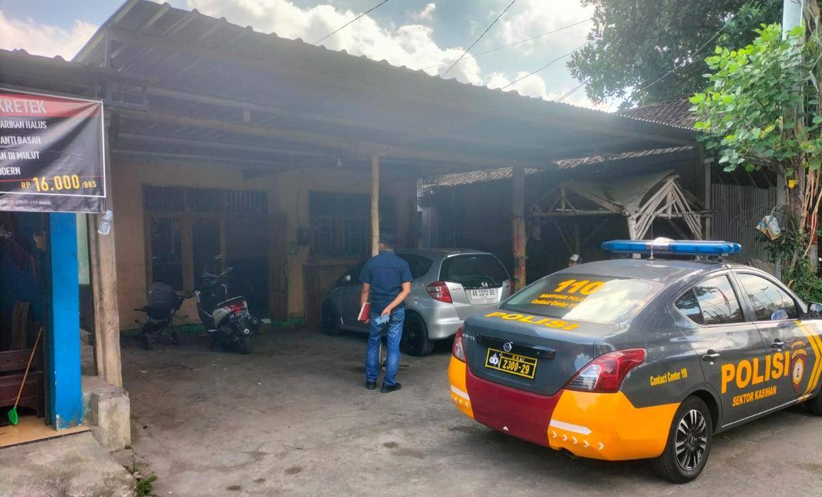 Polisi mendatangi rumah korban untuk meminta keterangan.(Dok.Polres Bantul)