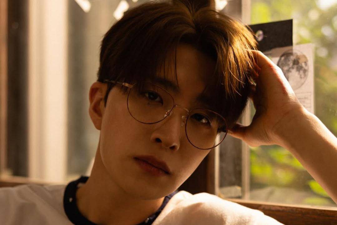potret Youngjae GOT7 (instagram.com/andbut_company)