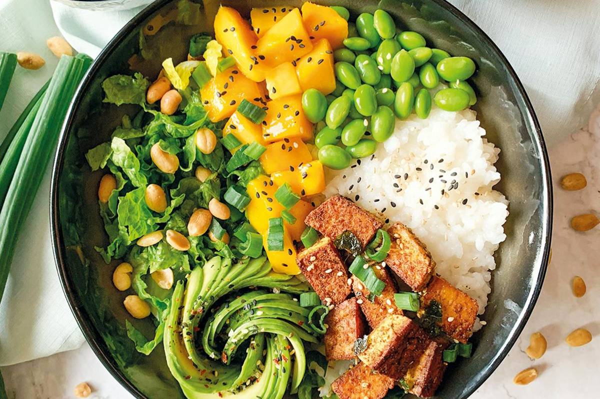 ilustrasi salad provencal