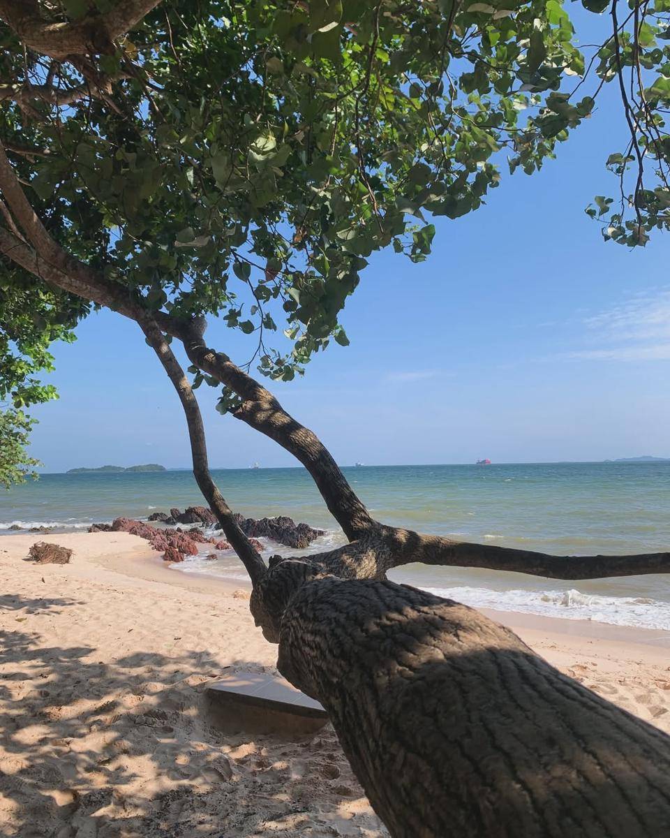 potret Pantai Mirota (instagram.com/affinmna)