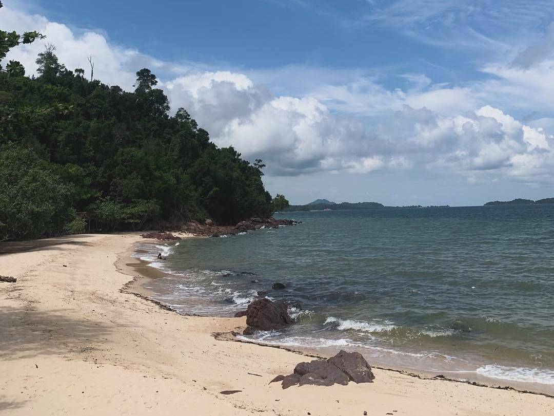 ilustrasi pantai mirota 