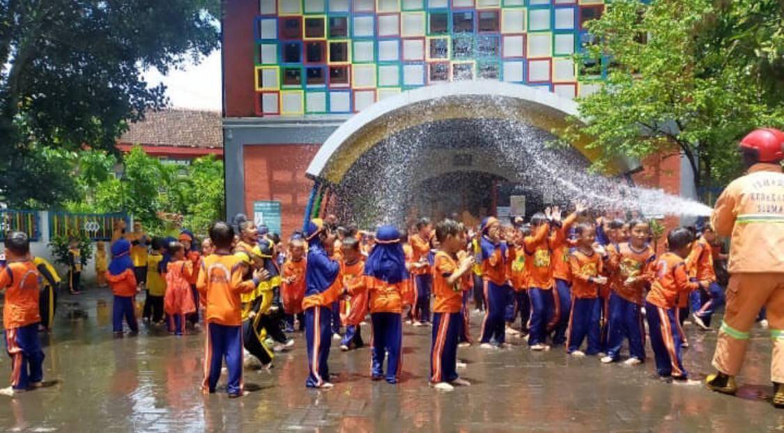 Biaya KB-TK IT Nurul Islam 2025/2026, Dekat dengan Alam!