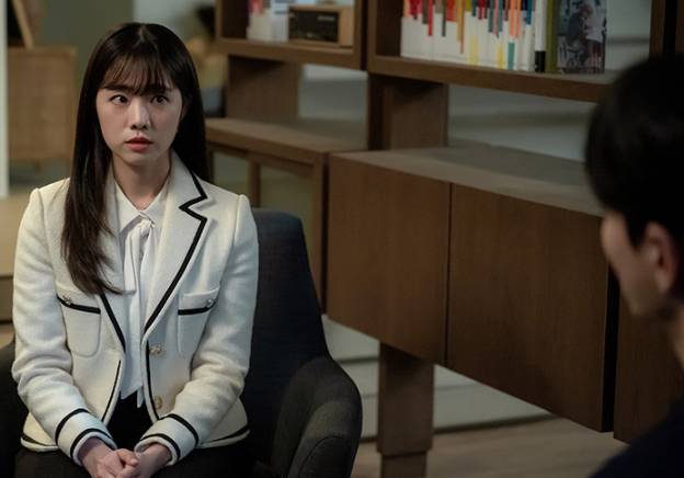 still cut drama Korea Beyond the Bar